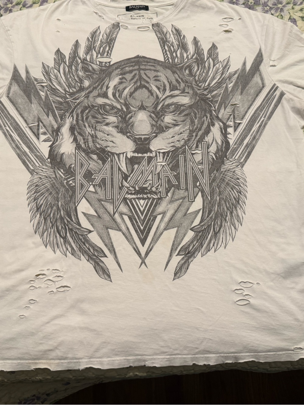 BALMAIN distressed oversized white t shirt-size Large